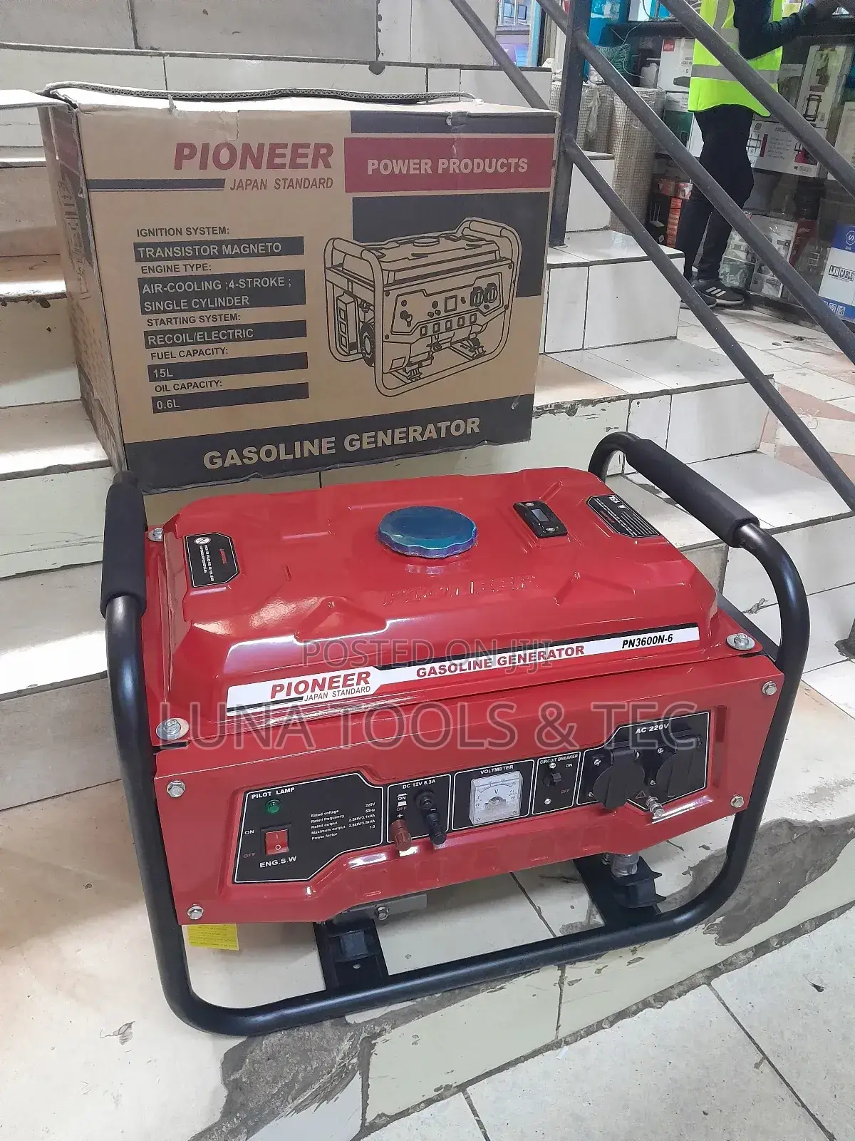 Japan Standards Pioneer Gasoline Generator 3.5kva 240V