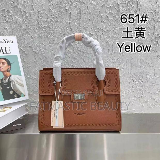 Classy Handbag - thumbnail 2