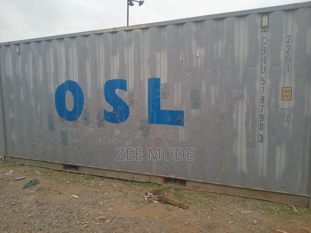 Containers for Commercial Purposes - main view