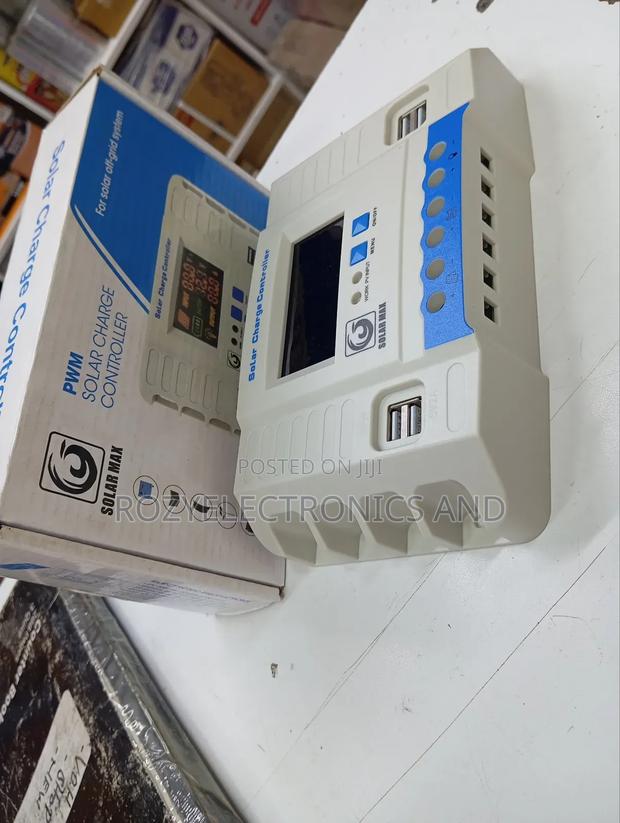 Solar Max Controller - main view