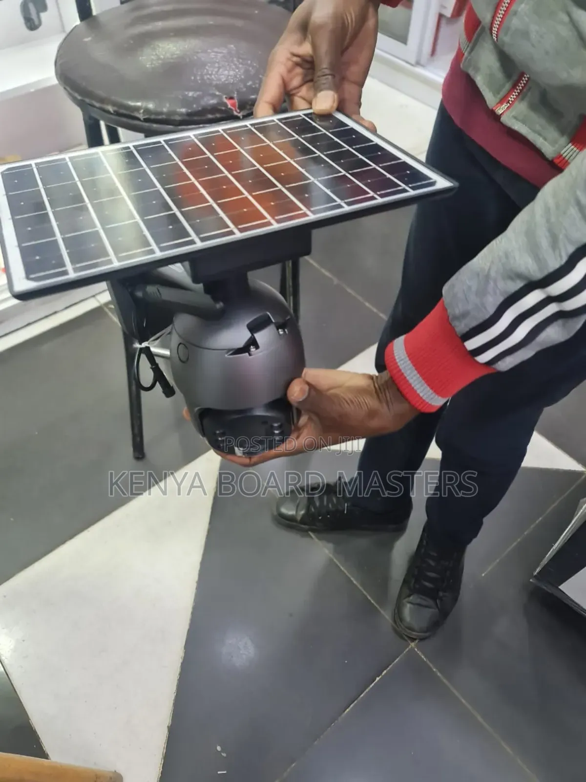 Solar-Powered Outdoor Complete CCTV Camera