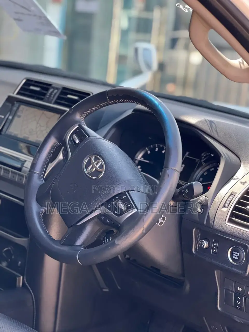 Toyota Land Cruiser Prado 2018 White