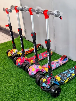 Adjustable Three Wheels for Kids With Music
