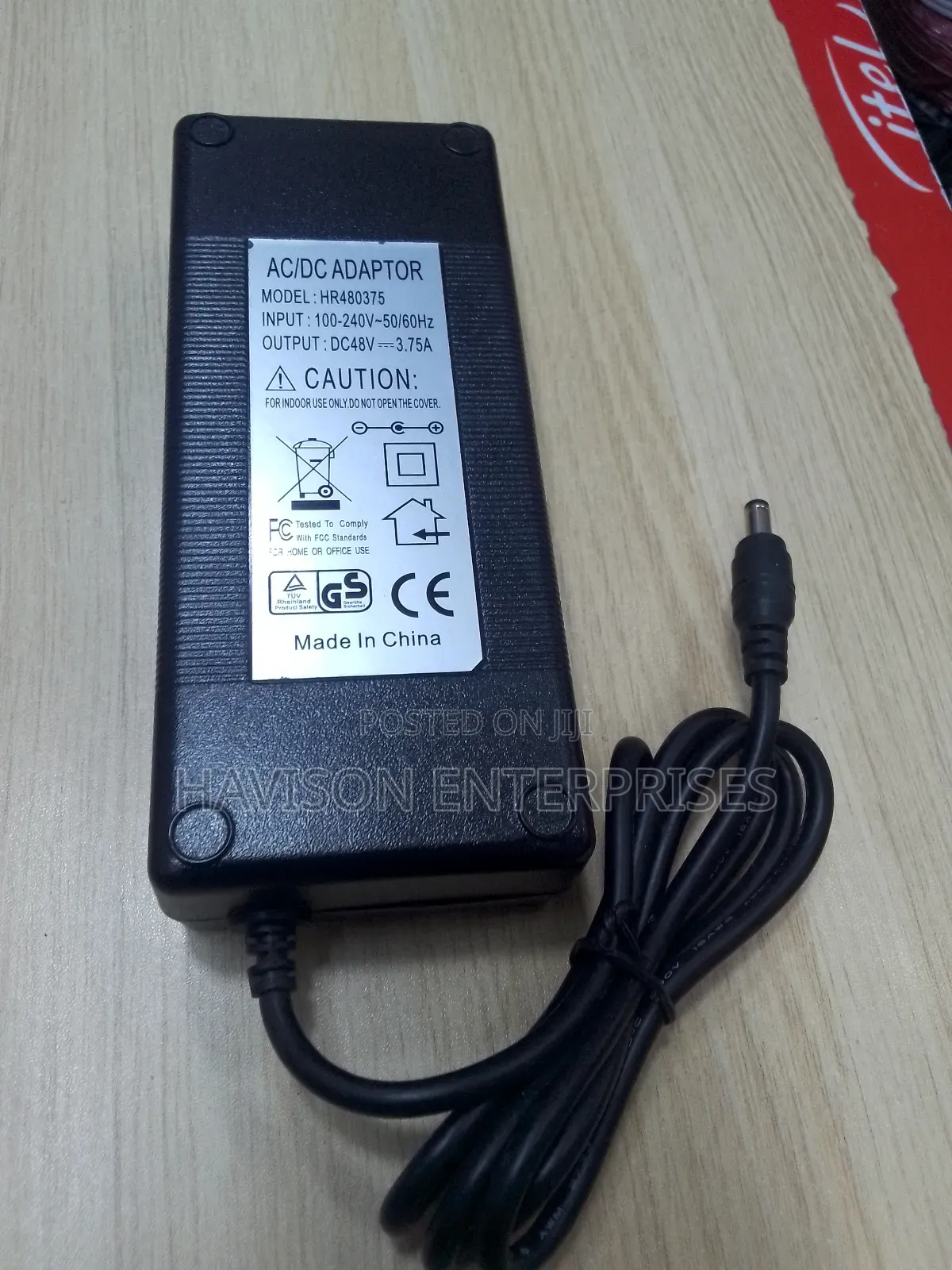 48V 3.75A Adapter