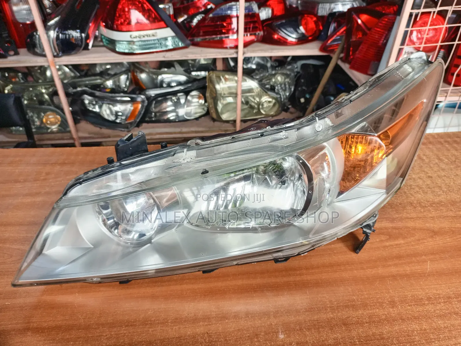 Honda Stream LHS Zenon Clear Headlight With Comp Bulbs