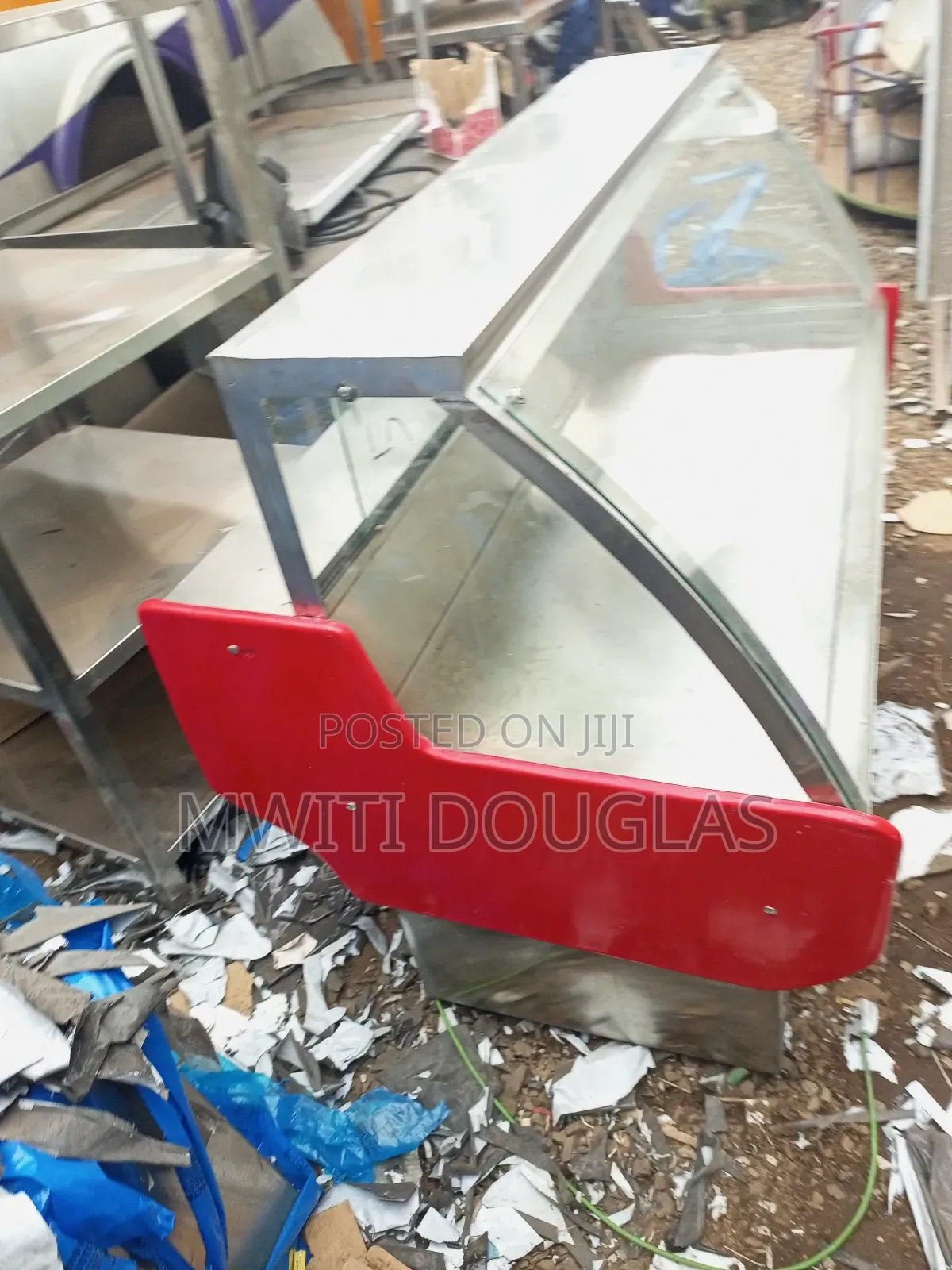Curved Front Mirror Meat Chiller