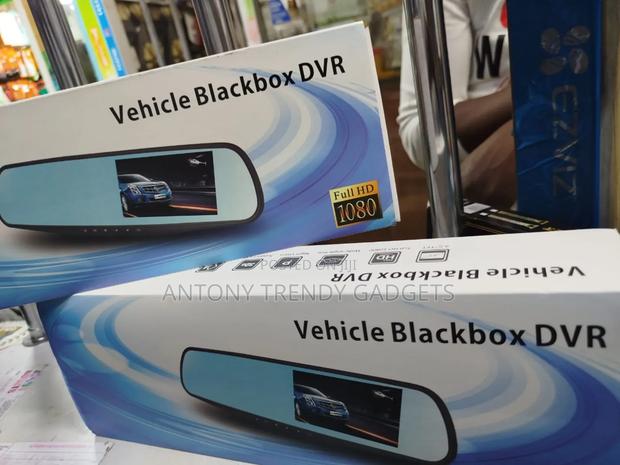 Blackbox DVR Vehicle Dashcam and Reverse Camera - thumbnail 2