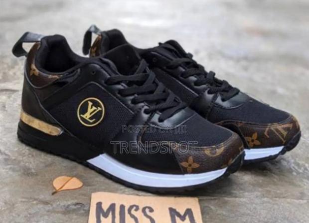 Ladies Lv Sneakers Sizes 37-42 - thumbnail 2