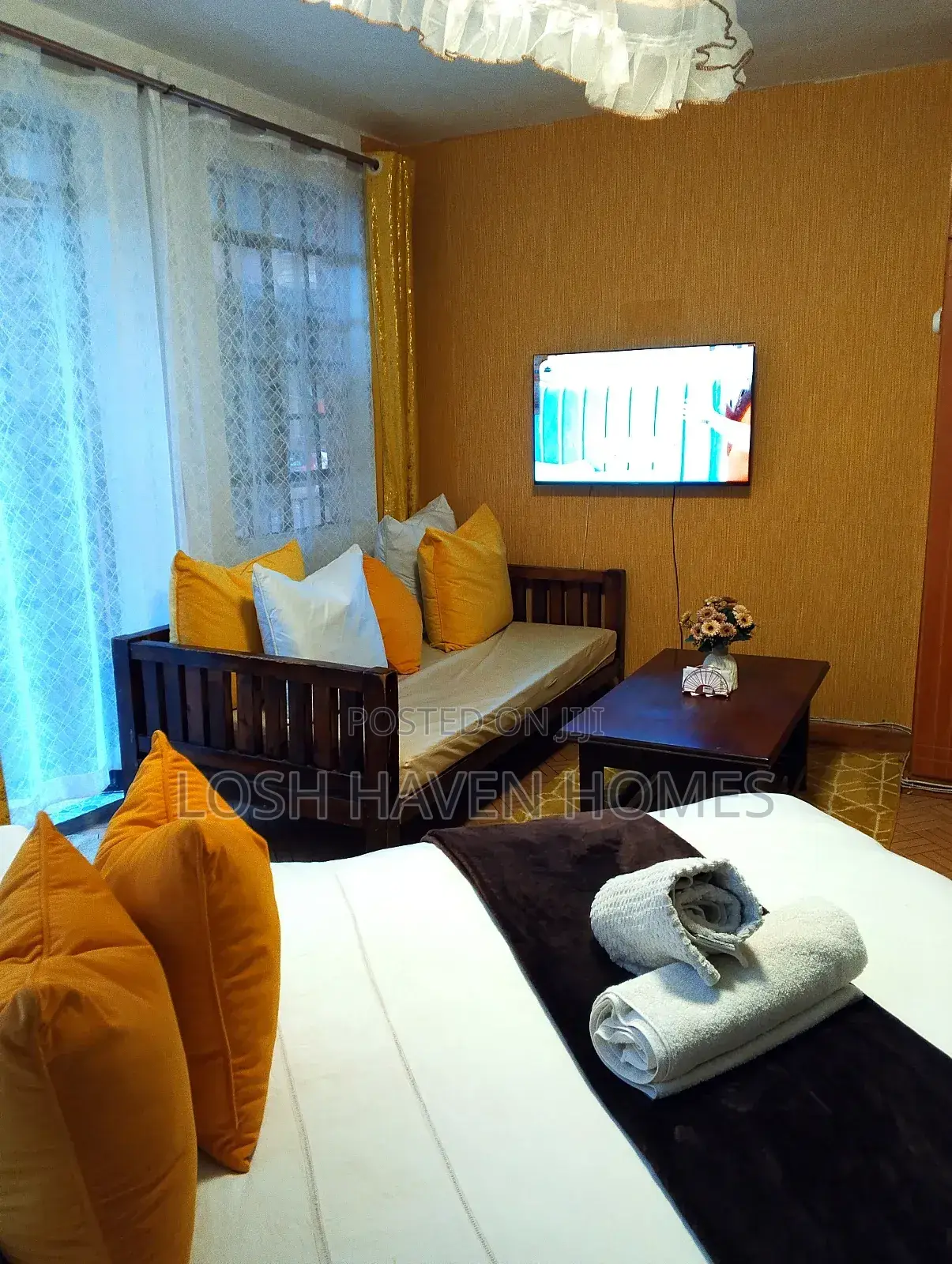 Mustard Studio Airbnb Near Thika Road Mall