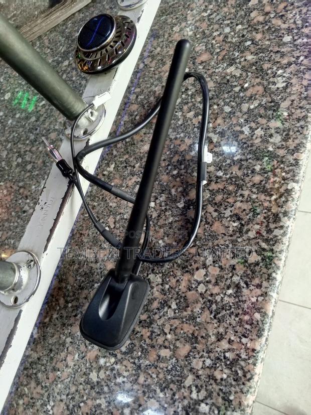 Universal Roof Aerial/Antenna