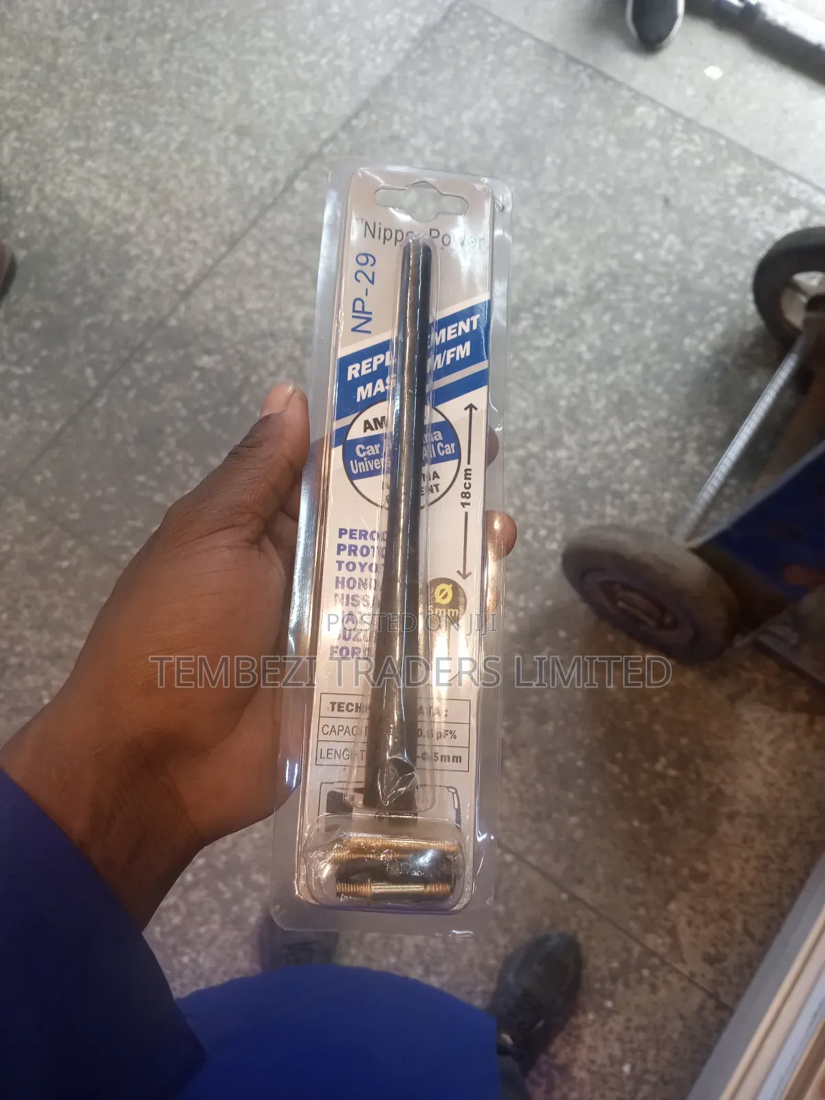 Universal Aerial/Antenna Replacement Roof Top Tip Antenna
