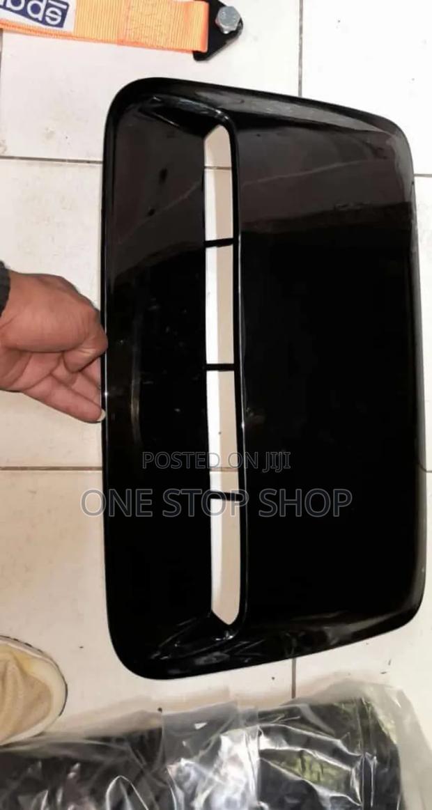 Plastic Self Adhesive Bonnet Scoop Decoration