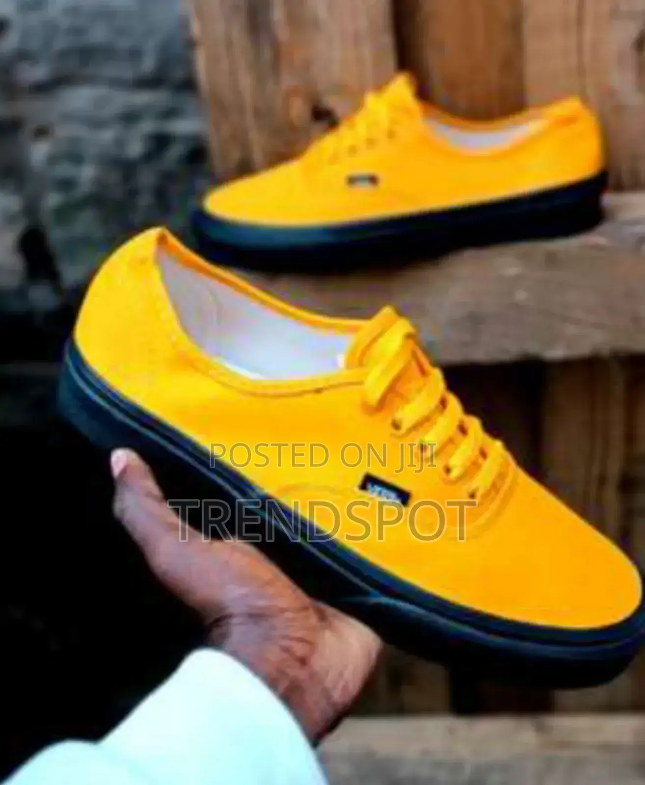 Vans Restocked 
Sizes 36-45