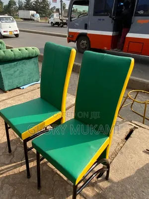 Restaurants and Bar Executive Chairs