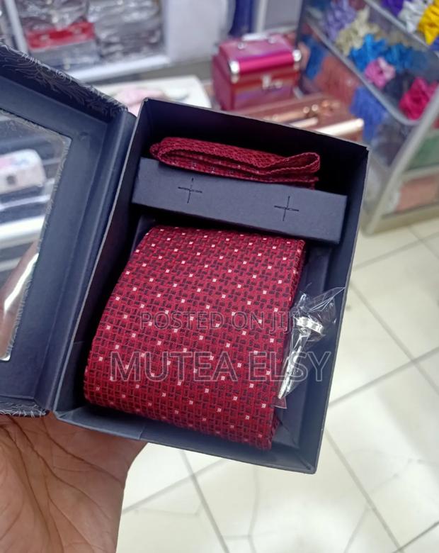 Red,Black White Polycadot Executive Set Ties - thumbnail 3