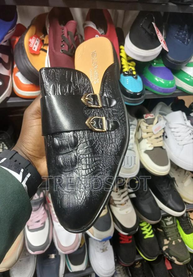 Mules Men Open Shoes - thumbnail 3