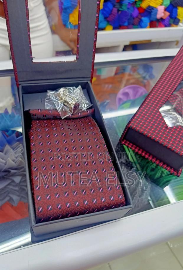 Dark Maroon,Black Pink Polycadot Executive Tie Sets - thumbnail 3