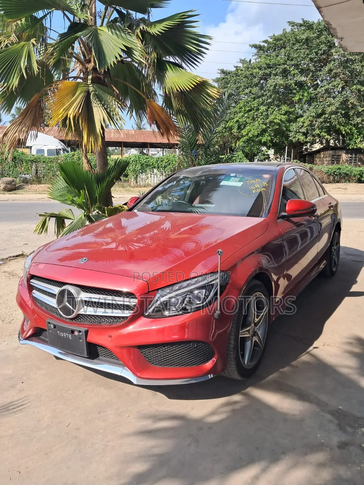 Mercedes-Benz C200 2017 Red
