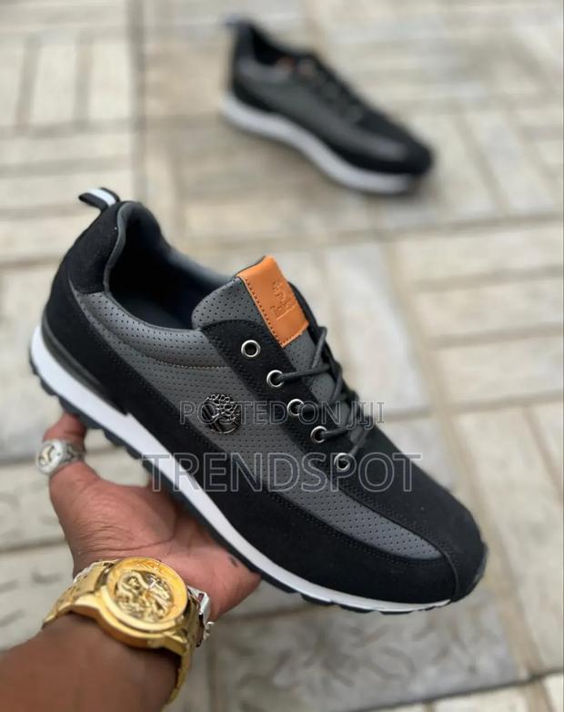 Timberland Casuals   Sizes; 40/41/42/43/44/45