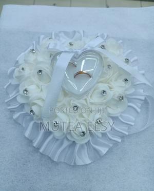 White Medium Size Ring Boxes - thumbnail 2