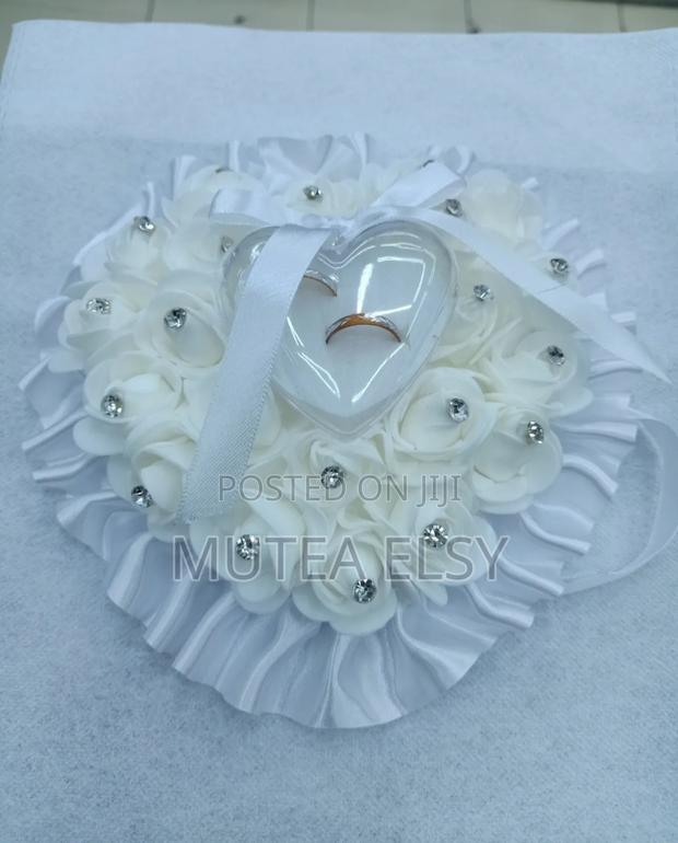 White Medium Size Ring Boxes - main view