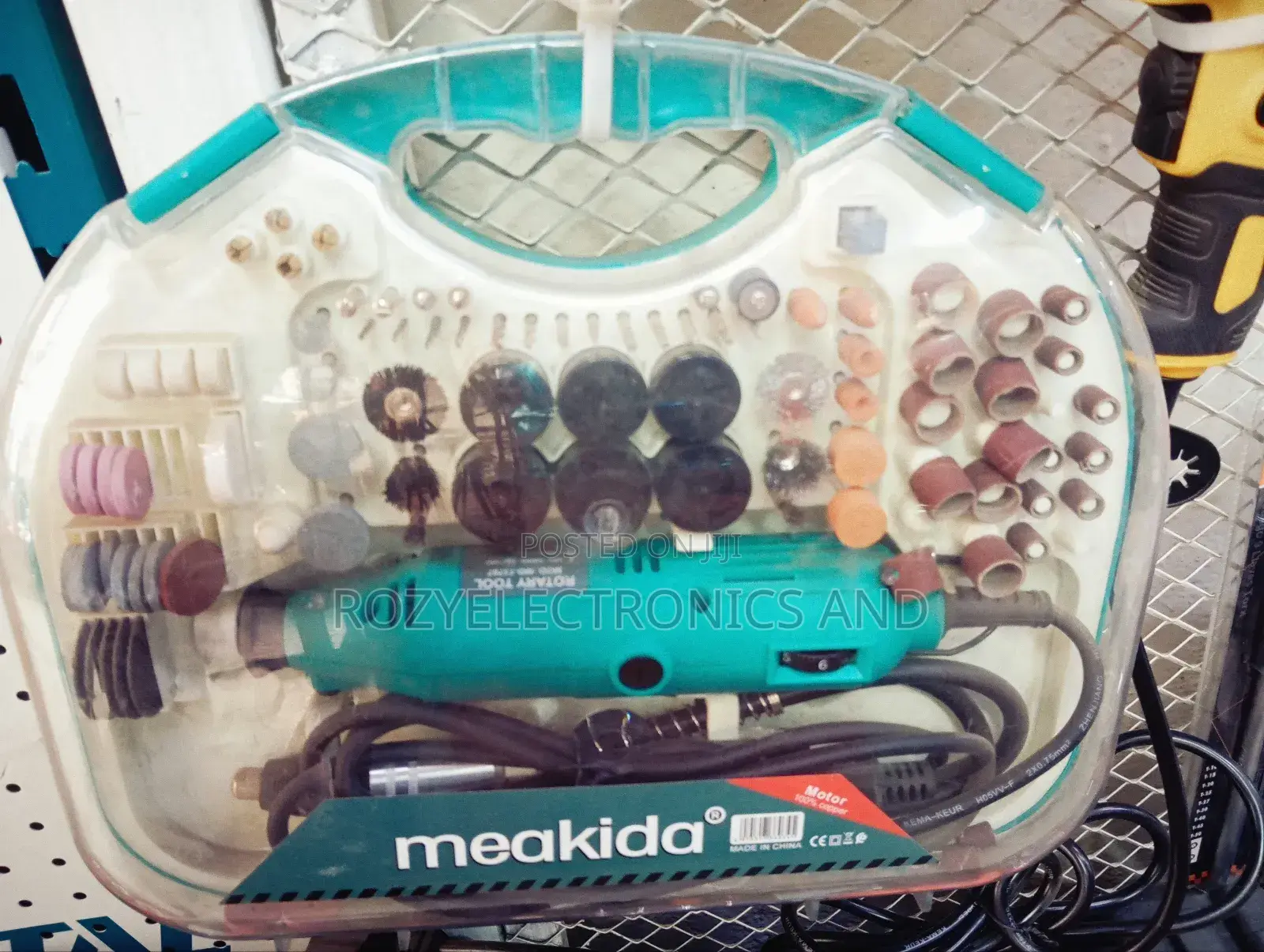 Meakida Engraved Grinder
