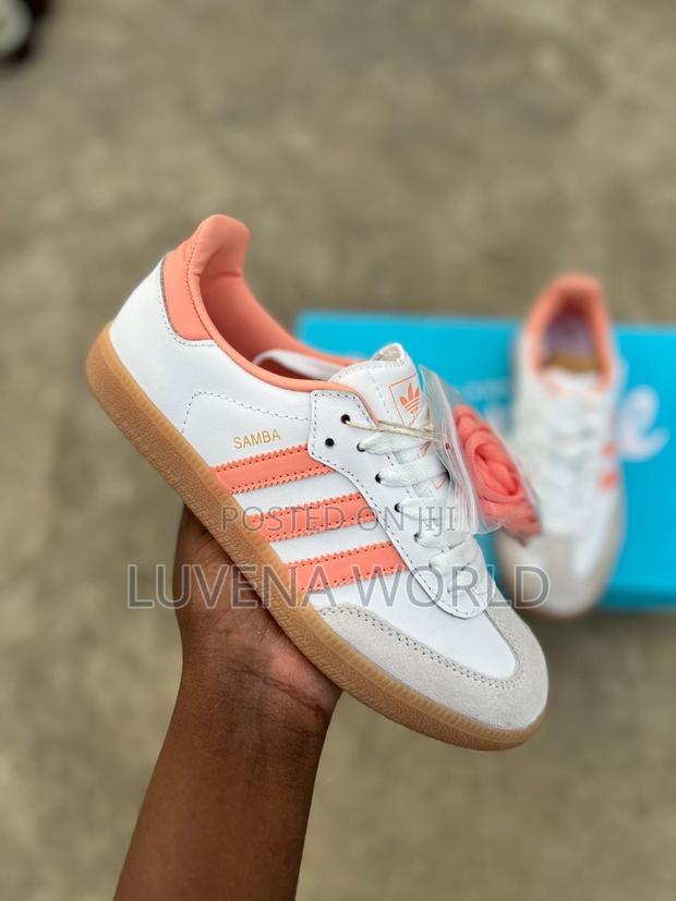 Samba Sneakers