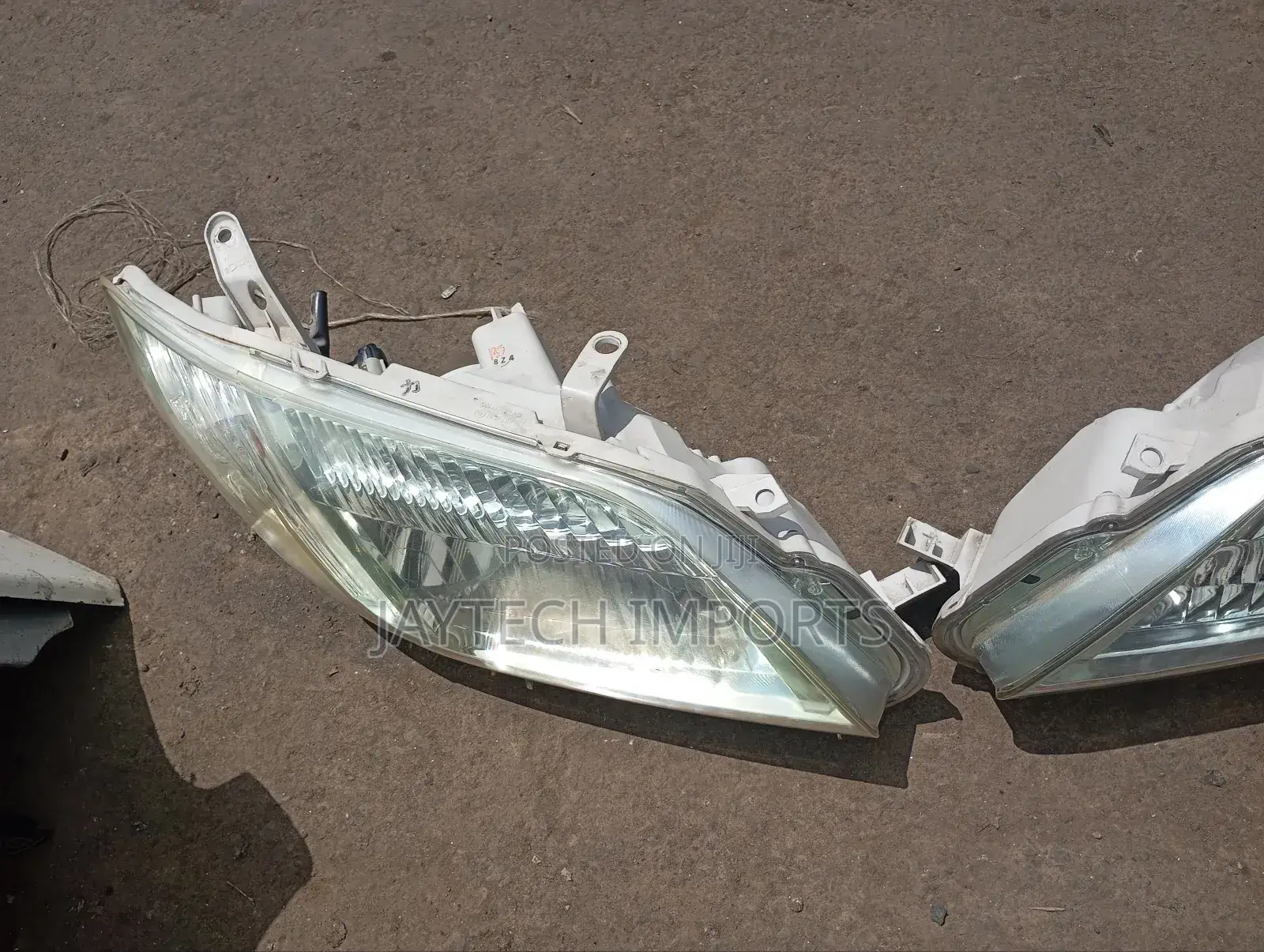 Fielder 2007 Non Xenon Headlight