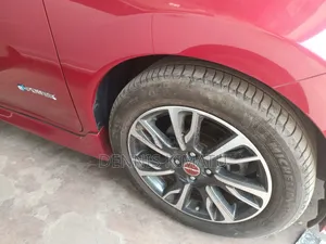 Nissan Note 2018 Red