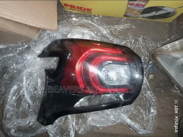 Toyota Sienta 2015-2018 Taillights - thumbnail 2