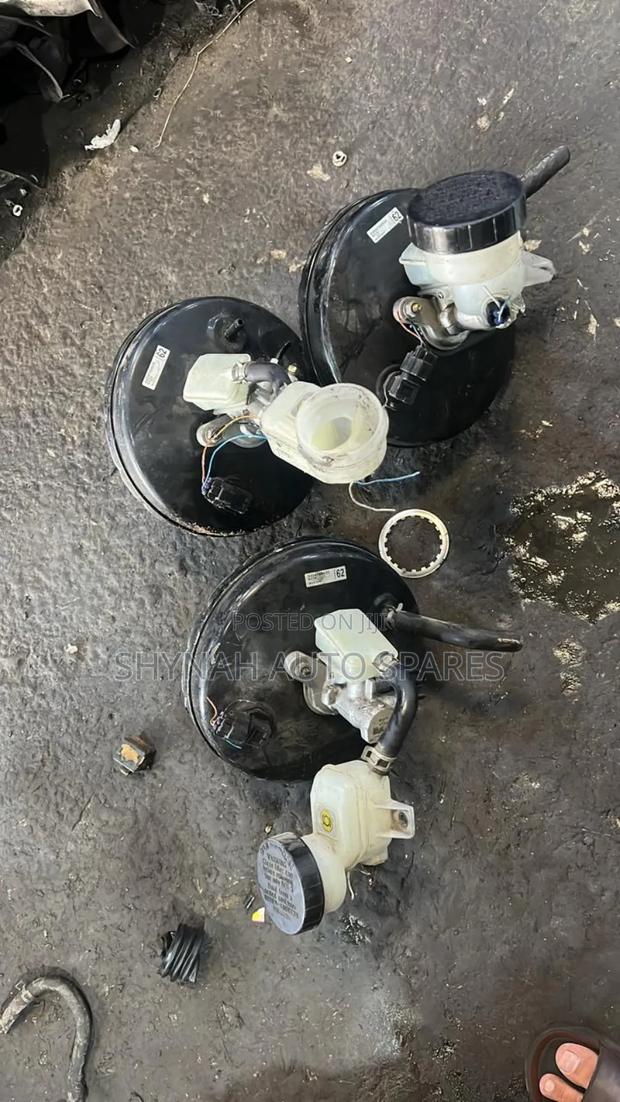 Brake Master Cylinder and Booster Toyota Passo Sette