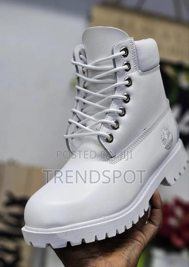 Timberland White 
38/39/40/41/42/43/44/45
 at 4100
Now on Offer