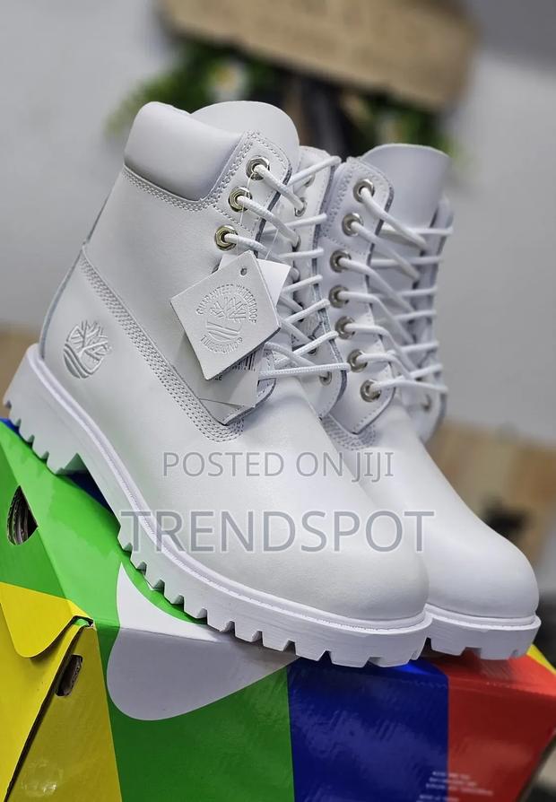 Timberland White 38/39/40/41/42/43/44/45 at 4100 Now on Offer