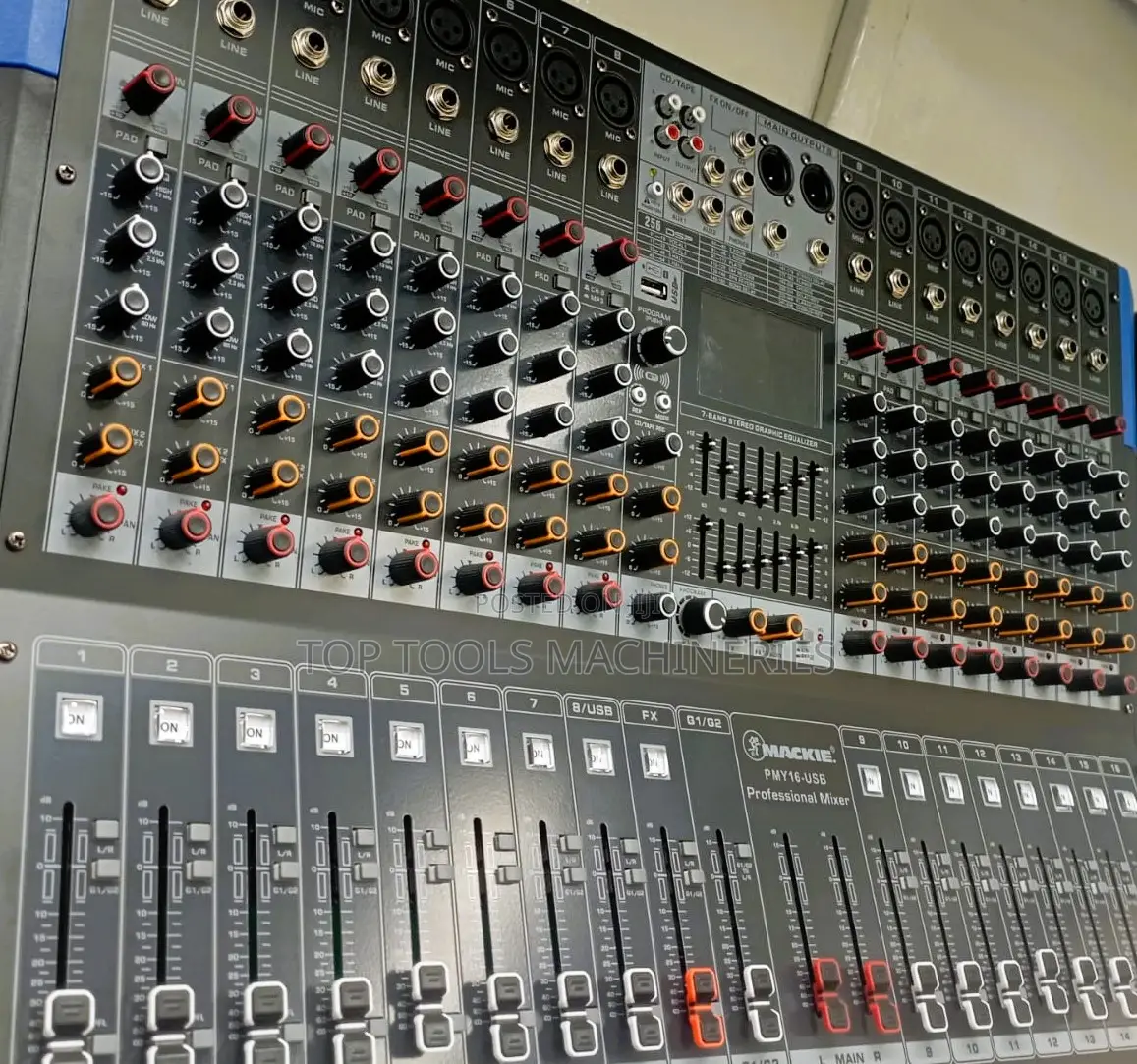PMX 16channel Powered Mixer