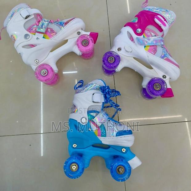 Quad Skates - main view