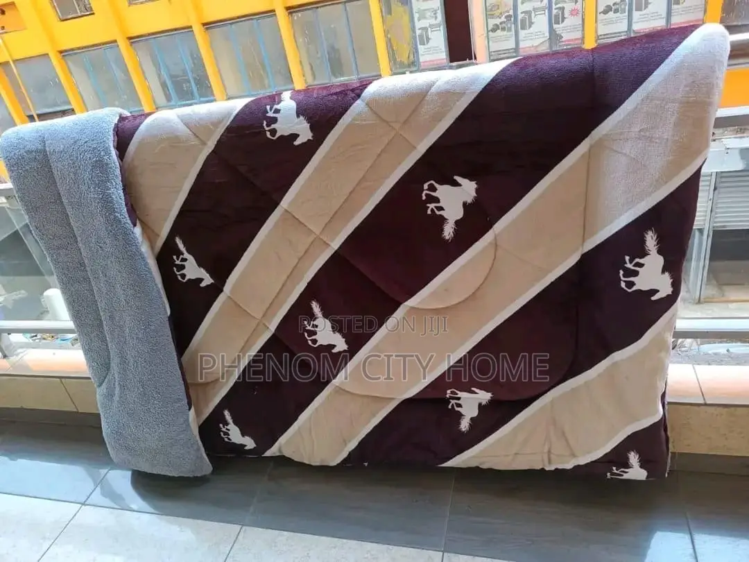 Single Warm Woolen Duvets Available