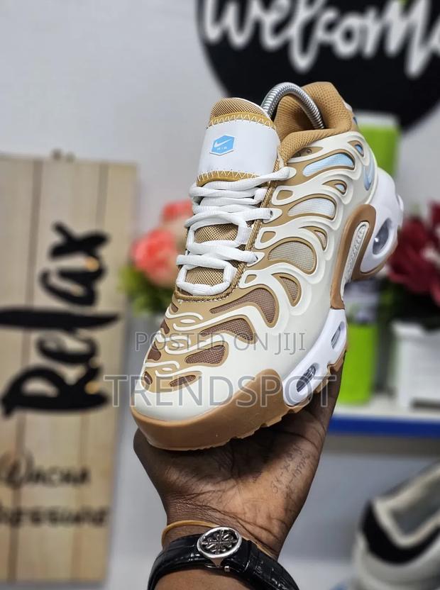 D Airmax Pus 39 45 at 42001st Leathernow on Offer - thumbnail 3