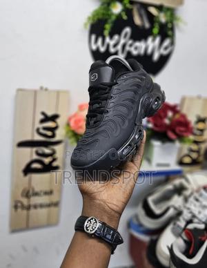 D Airmax Pus 39 45 at 4200 1st Leathernow on Offer