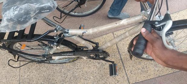 26 Inch Raleigh Adult Bicycle - thumbnail 4