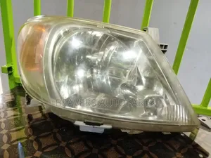 Hilux Vigo Headlights