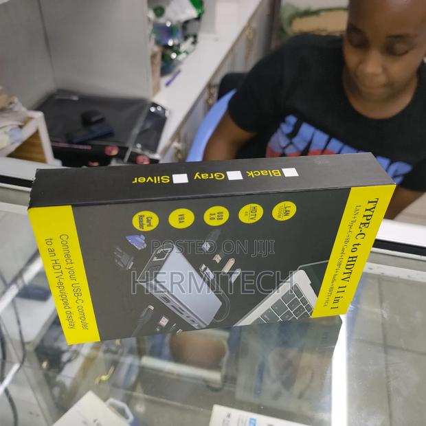 Type C Hub 11 in 1 Adapter - thumbnail 4