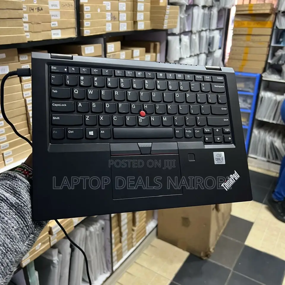 Laptop Lenovo Thinkpad X13 Yoga 16GB Intel Core I5 SSD 256GB