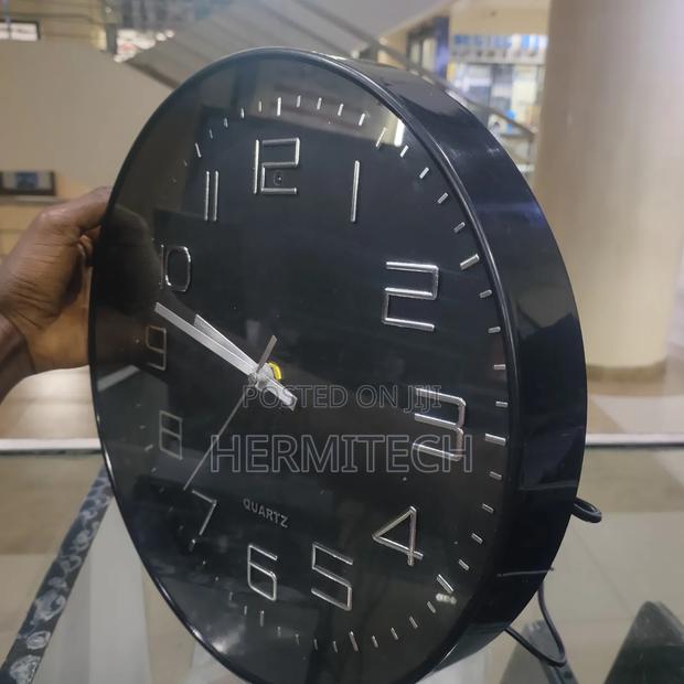 Wall Clock Hidden Spy Camera - thumbnail 2