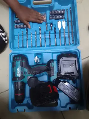Rechargeable Hammer Drill/Makita Cordless Drill