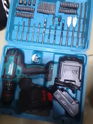 Cordless Drill/Makita Rechargeable Drill