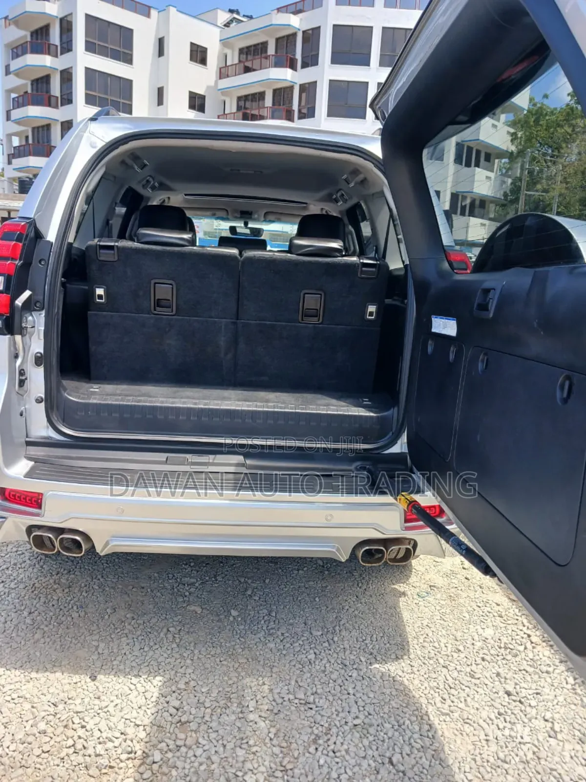 Toyota Land Cruiser Prado 2.8 2017 Silver