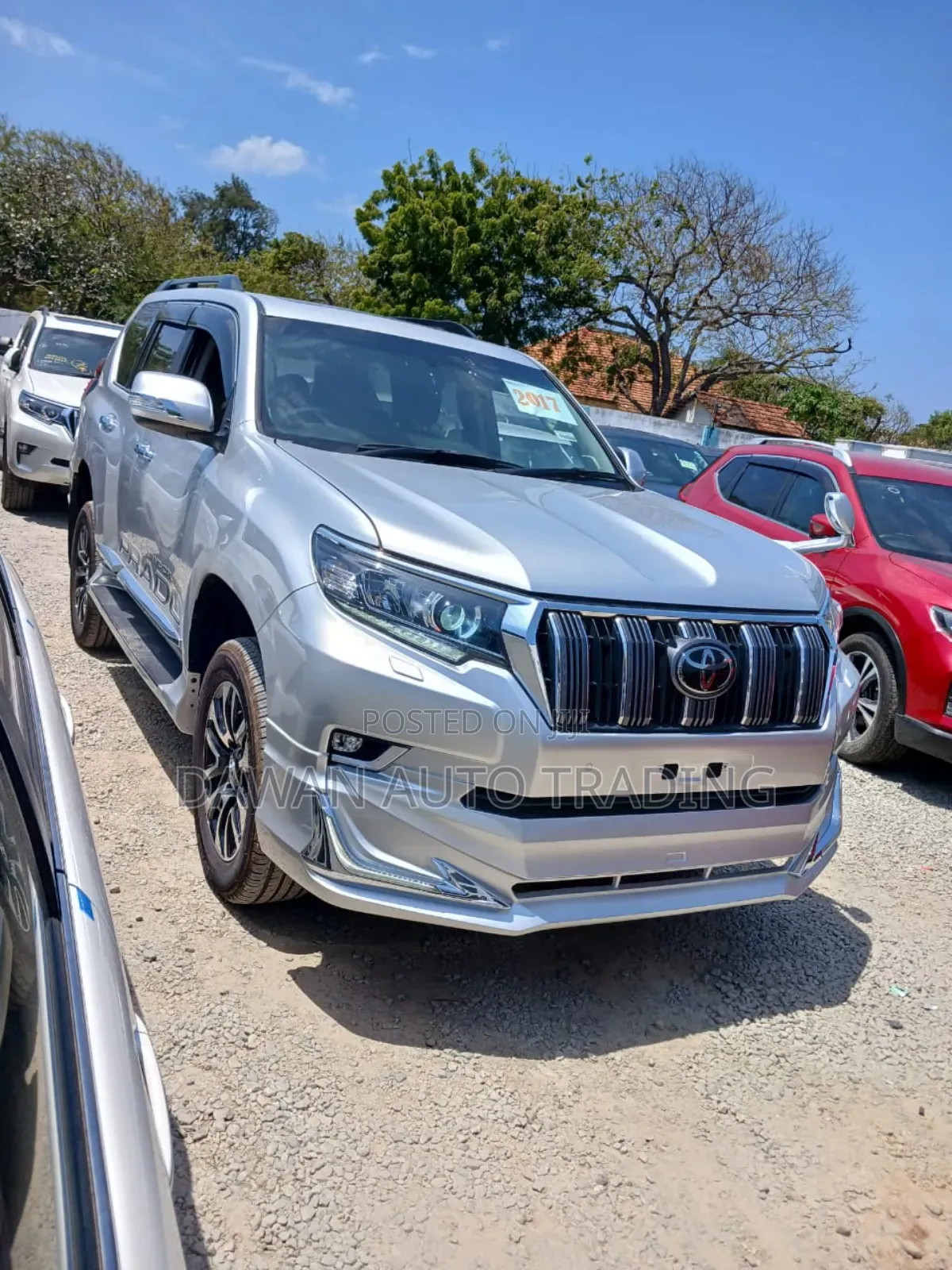Toyota Land Cruiser Prado 2.8 2017 Silver