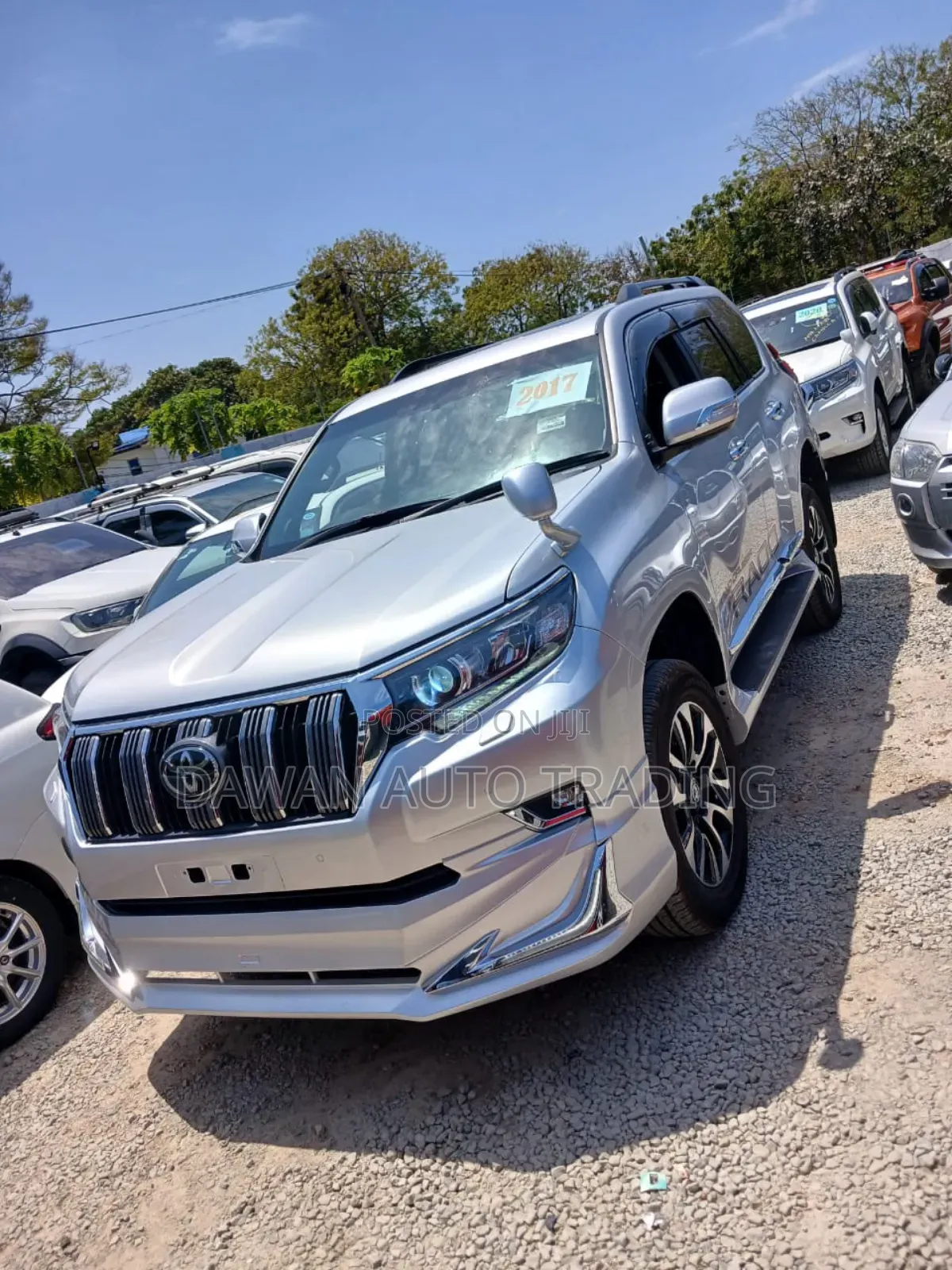 Toyota Land Cruiser Prado 2.8 2017 Silver