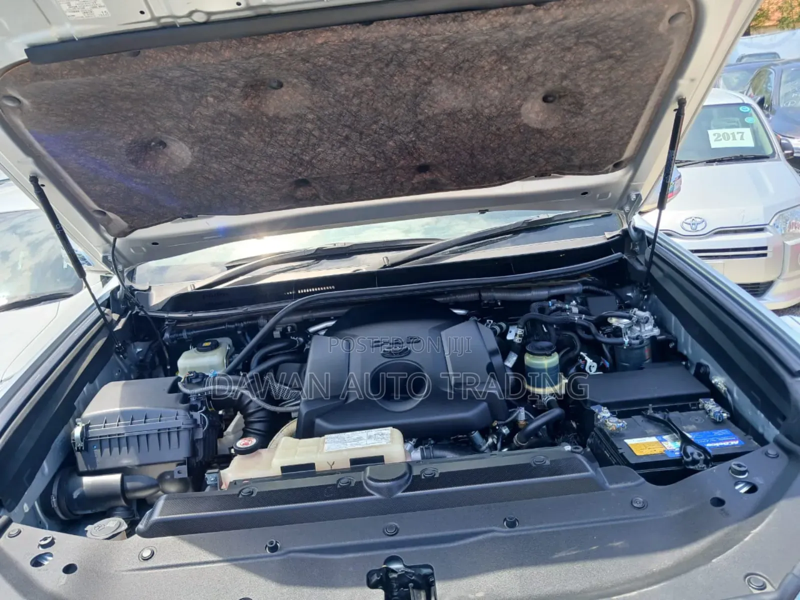 Toyota Land Cruiser Prado 2.8 2017 Silver