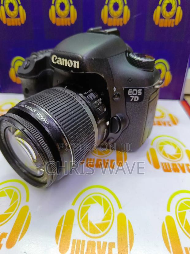 Canon 7D Pro DSLR With 64GB - thumbnail 4